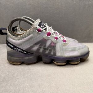 Nike Vapormax White and Pink Athletic Shoes